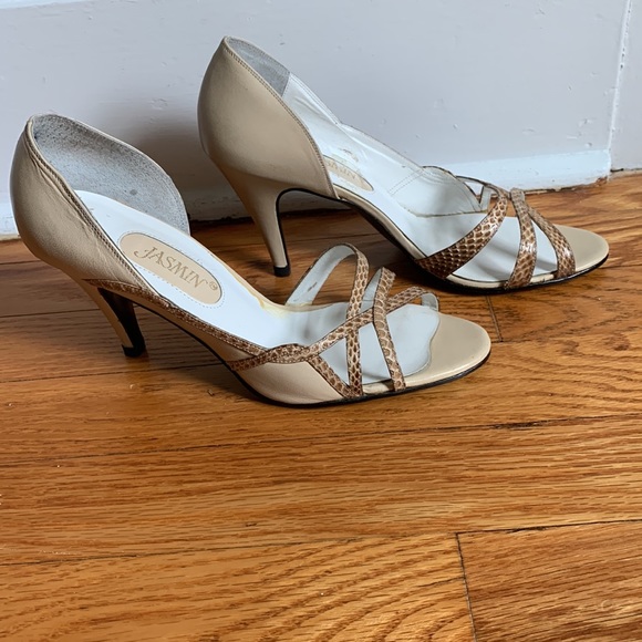 Vintage Jasmin Snakeskin Strappy Heels - size 7 - Picture 2 of 4